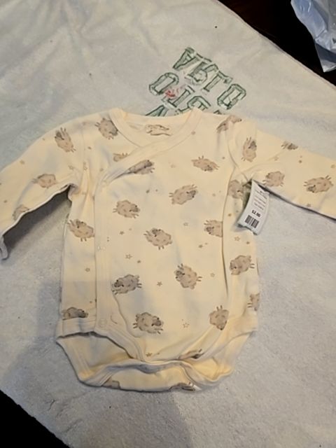 Cream Sheep Rabbit + Bear Longsleeve Onesie, 6-9M B