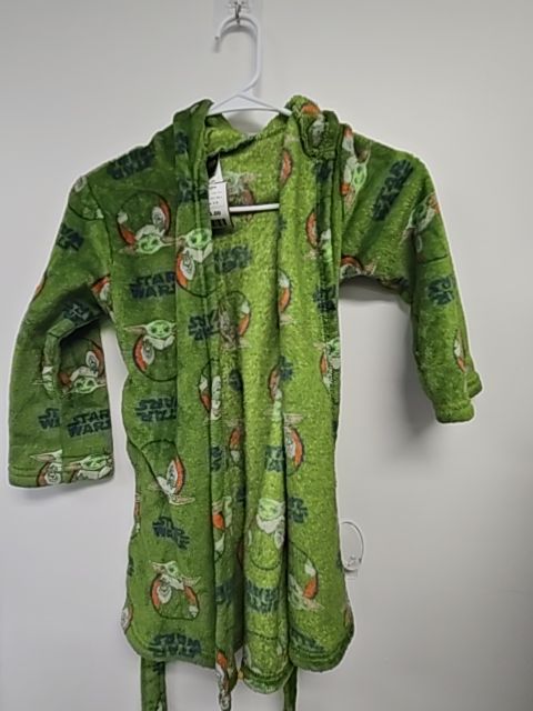 Green Baby Yoda Star Wars Robe, 6 B