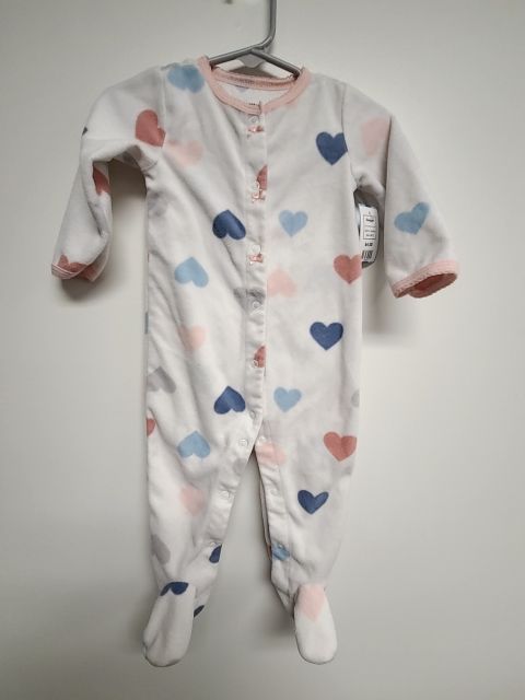 White/Colorful Heart Carters Sleeper, 9M G