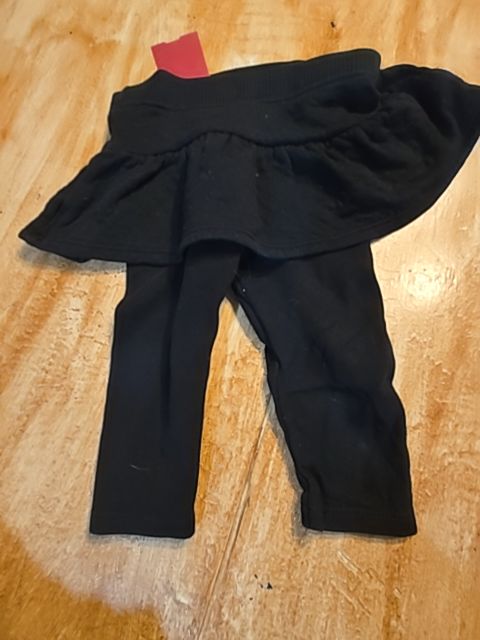 Black Garanimals Skirted Pants, 6M G