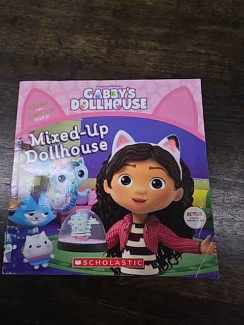 Gabby's Dollhouse Mixed Up Dollhouse Book
