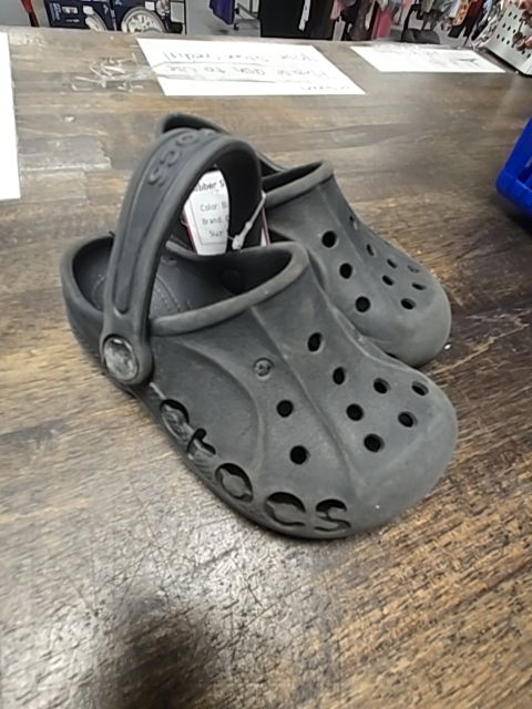 Black Crocs Rubber Shoes, 9C B