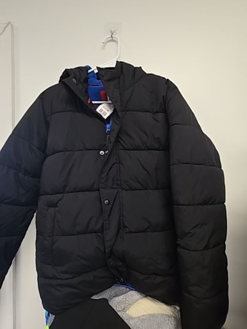 Black Amazon Essentials Coat, 14 B