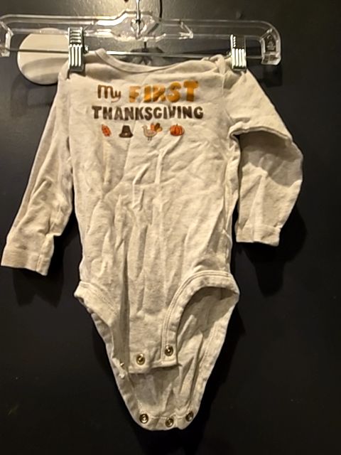 Grey Carters First thanksgiving long sleeve onesie, 9M B