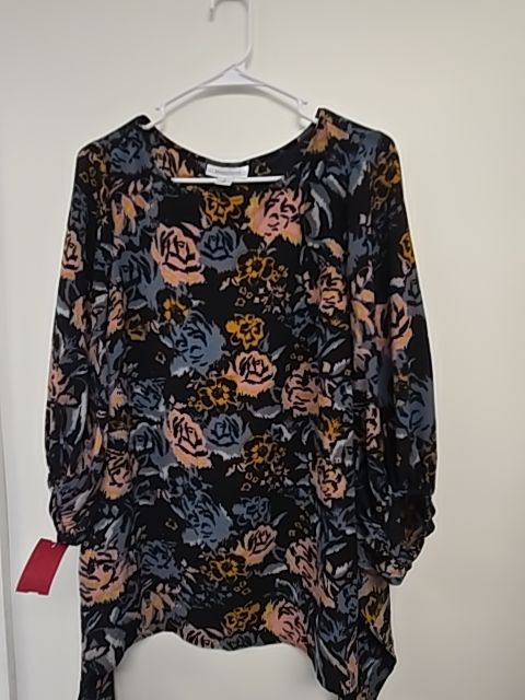 Black/Colorful Flowers Motherhood Maternity Shirt, Medium