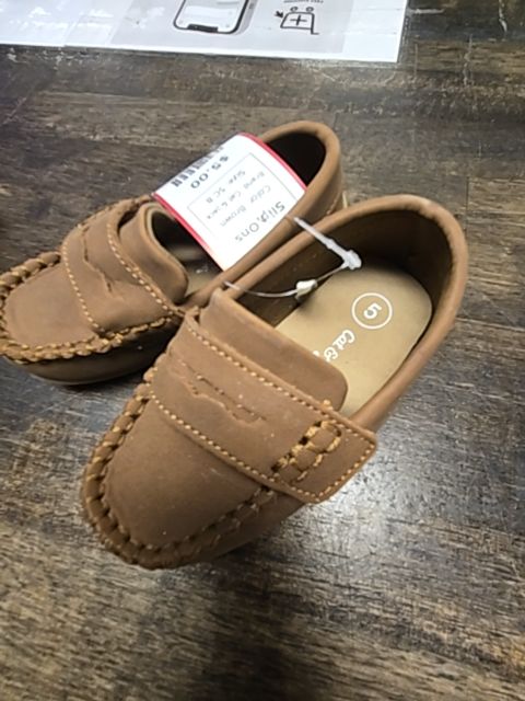 Brown Cat & Jack Slip Ons, 5C B