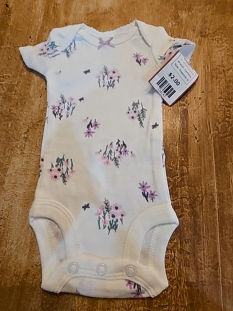 White/Purple Flowers Carters Onesie, Preemie G