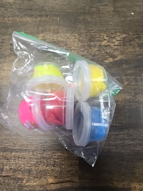 Crayola Bag Of Dough