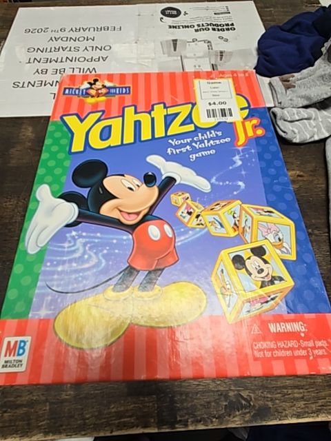 Mickey Yahtzee Jr. Game