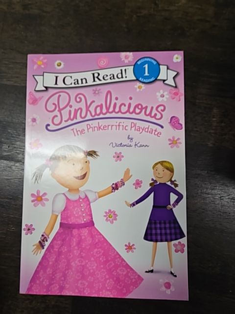 Pinkalicious The Pinkerrific Playdate Book