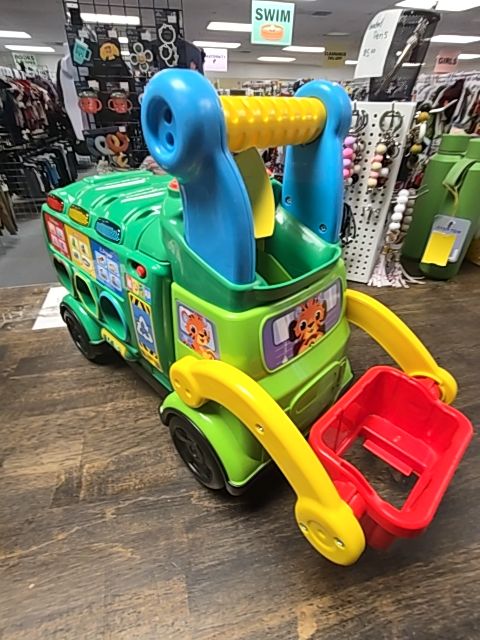Vtech Sort & Recycle Ride-On Truck