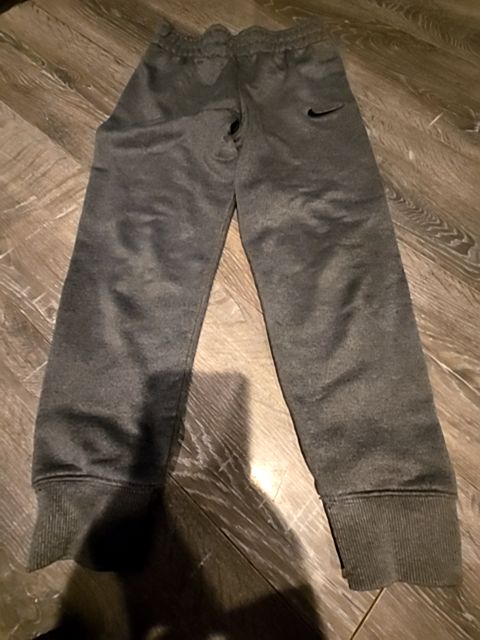 Grey Nike Pants, 6 B