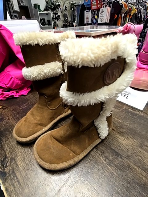 Brown/White Michael Kors Boots, 8C G