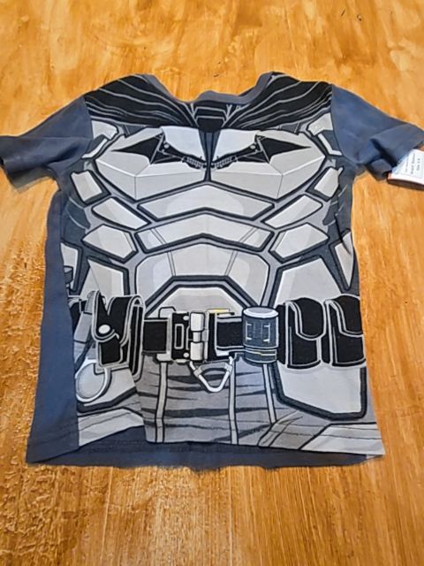 Black/Grey/Yellow Batman Pjs, 6 B
