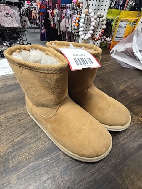 Tan  Boots, 10C G