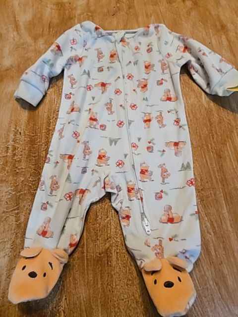 Green Winnie The Pooh Disney Baby Sleeper, NB B