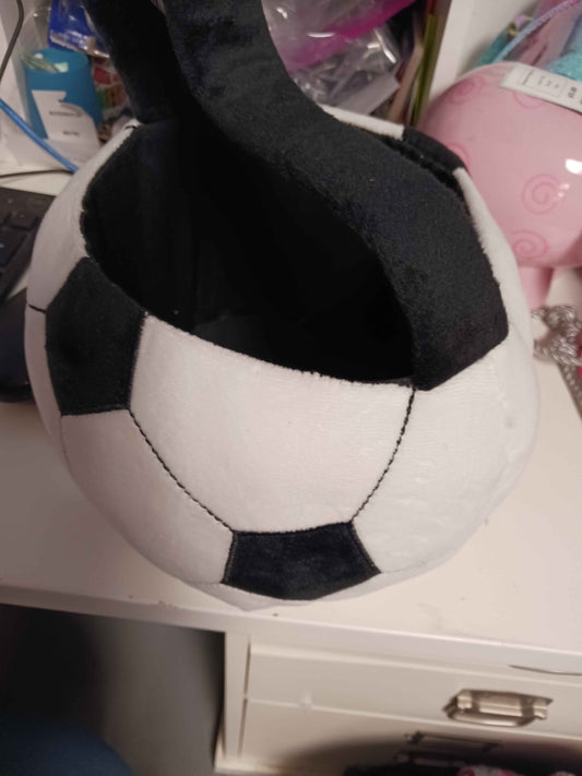 White/Black  Easter Basket