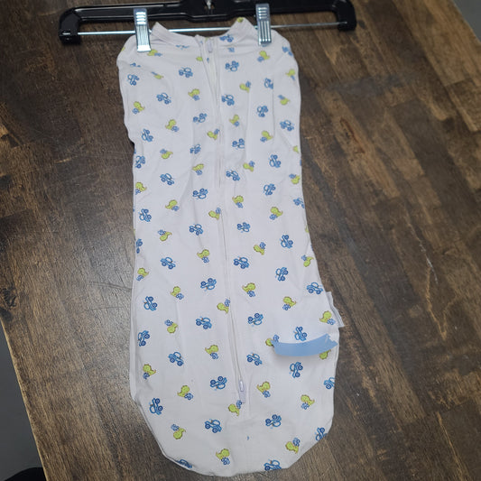 White Dino Swaddle Me Sleepsack, NB B