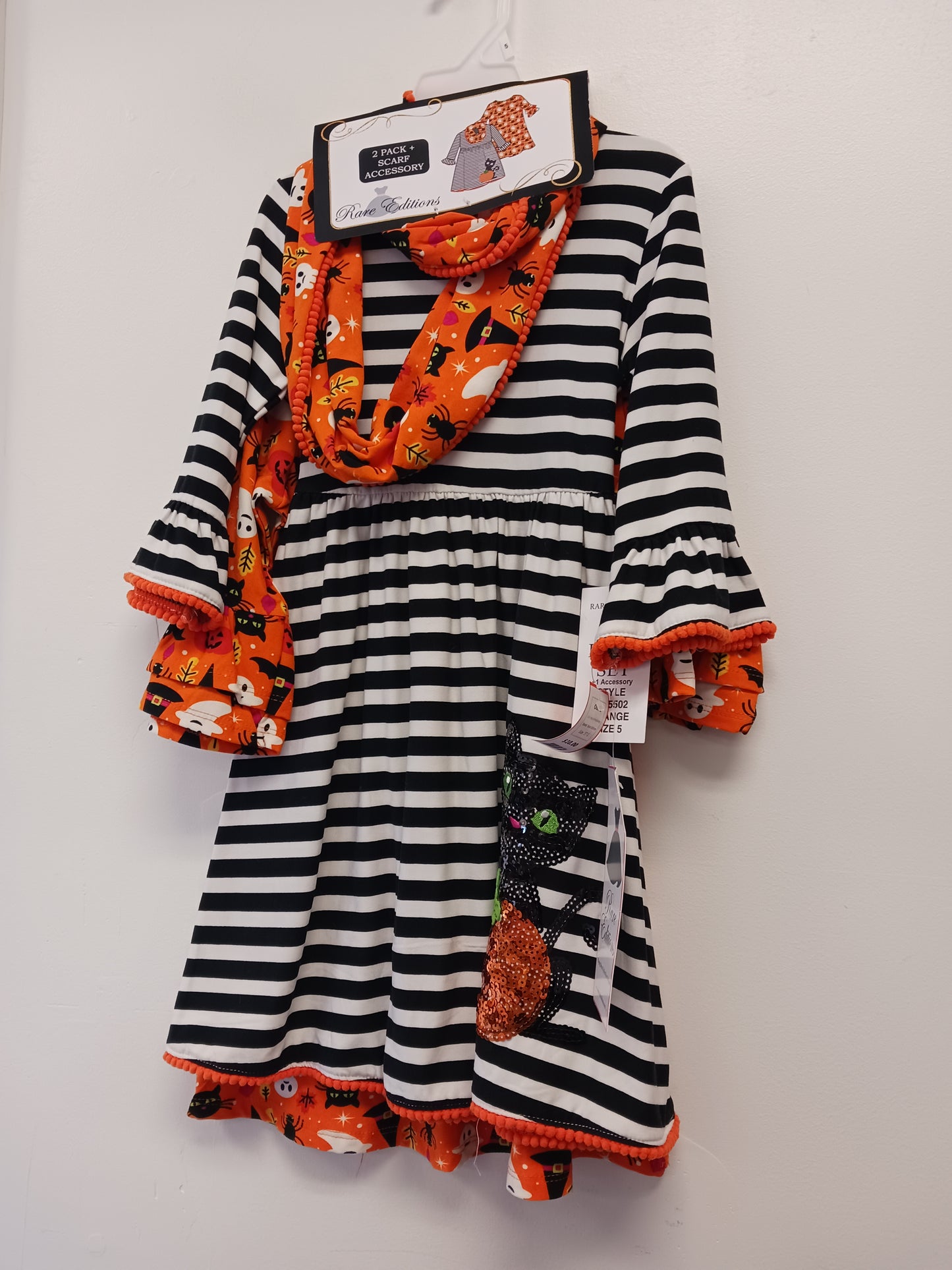 Black/White/Orange Rare Editions Outfit, 5T G