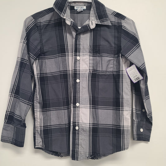 Black/Grey Plaid Old Navy Longsleeve Button Up, 8 B