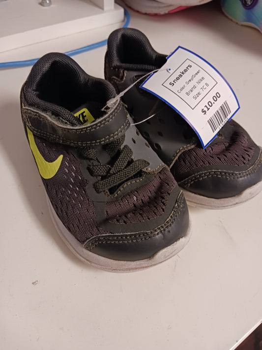 Grey/Green Nike Sneakers, 7C B