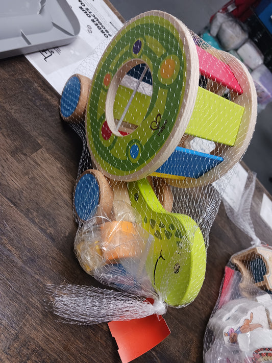 Wooden Turtle Pull Behind w/blocks