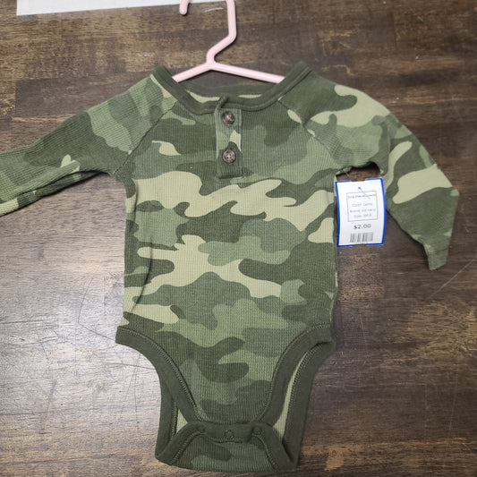 camo old navy long sleeve onesie, 3M B