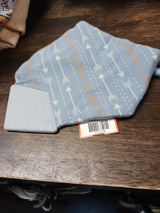 Blue Arrow  Bib