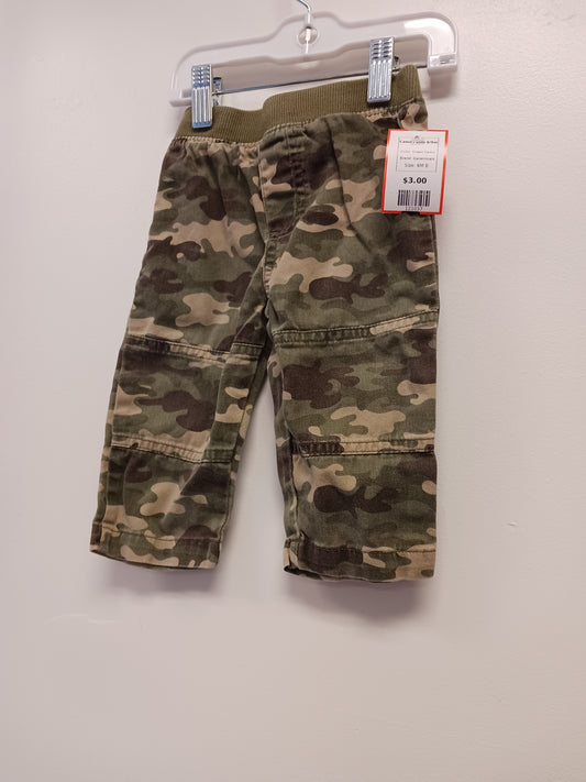 Green Camo Garanimals Camo Pants 6/9m, 6M B