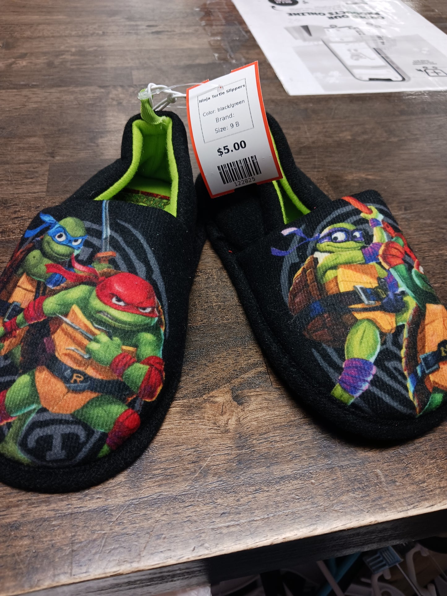 black/green  Ninja Turtle Slippers, 9 B