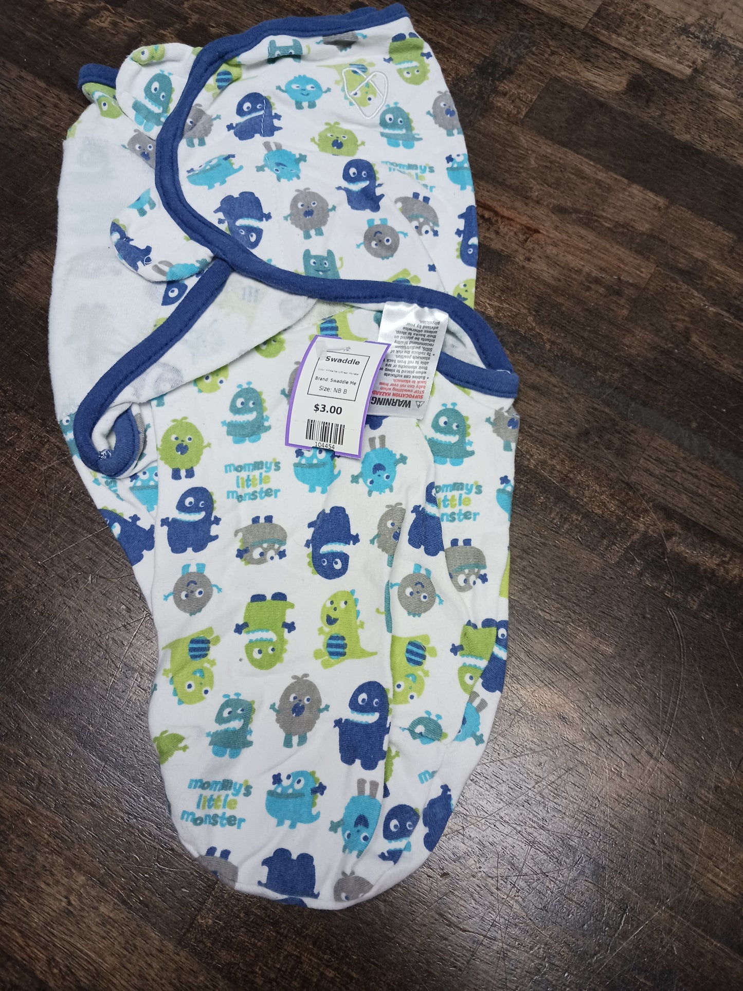 White/Navy/Green Monster Swaddle Me Swaddle, NB B