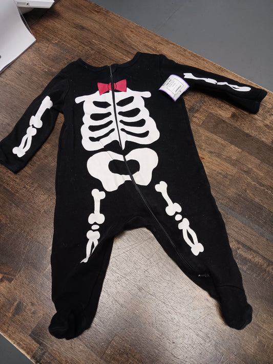 Black Skeleton  Sleeper, 6M B