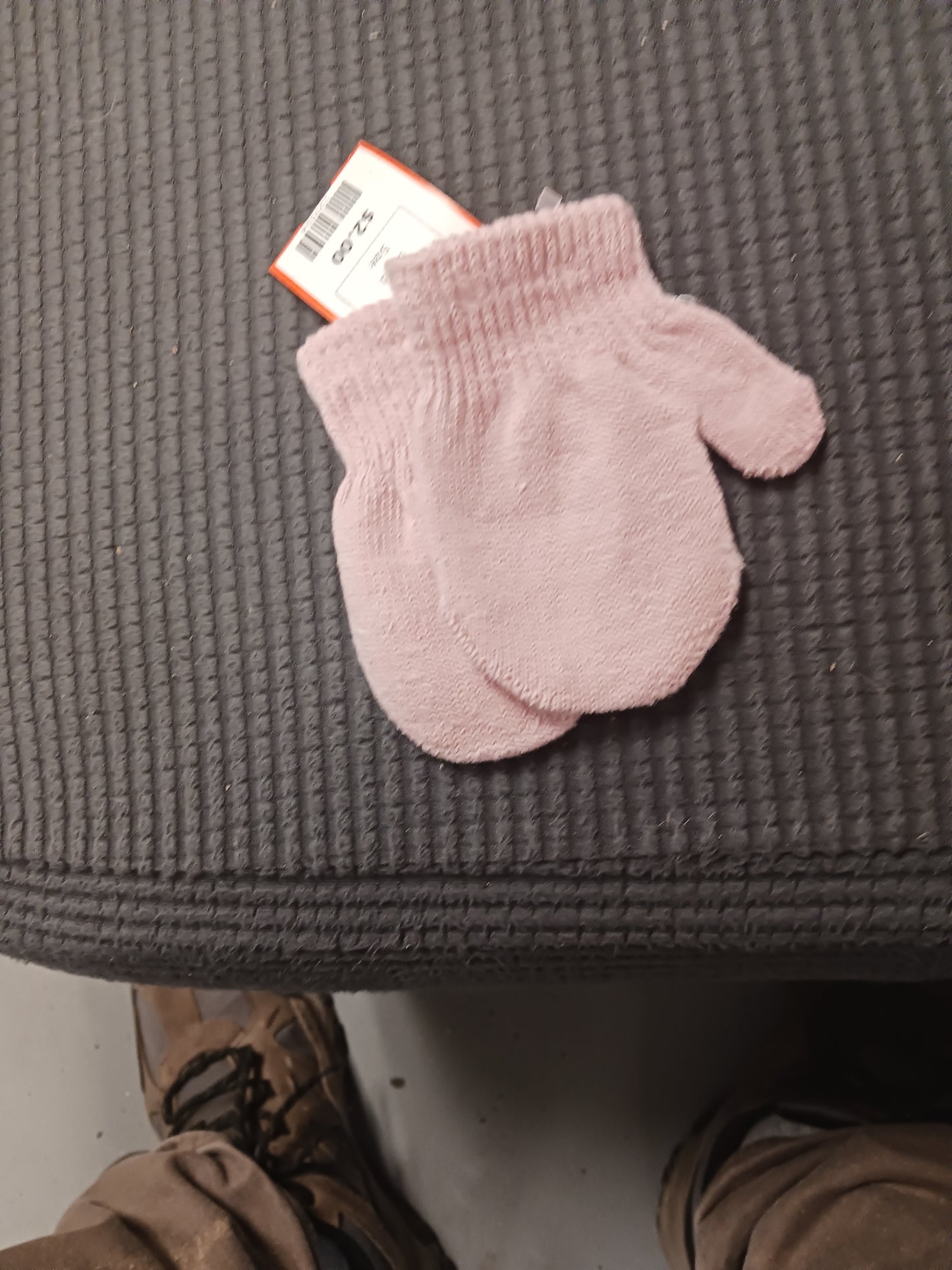 Pink  Mittens
