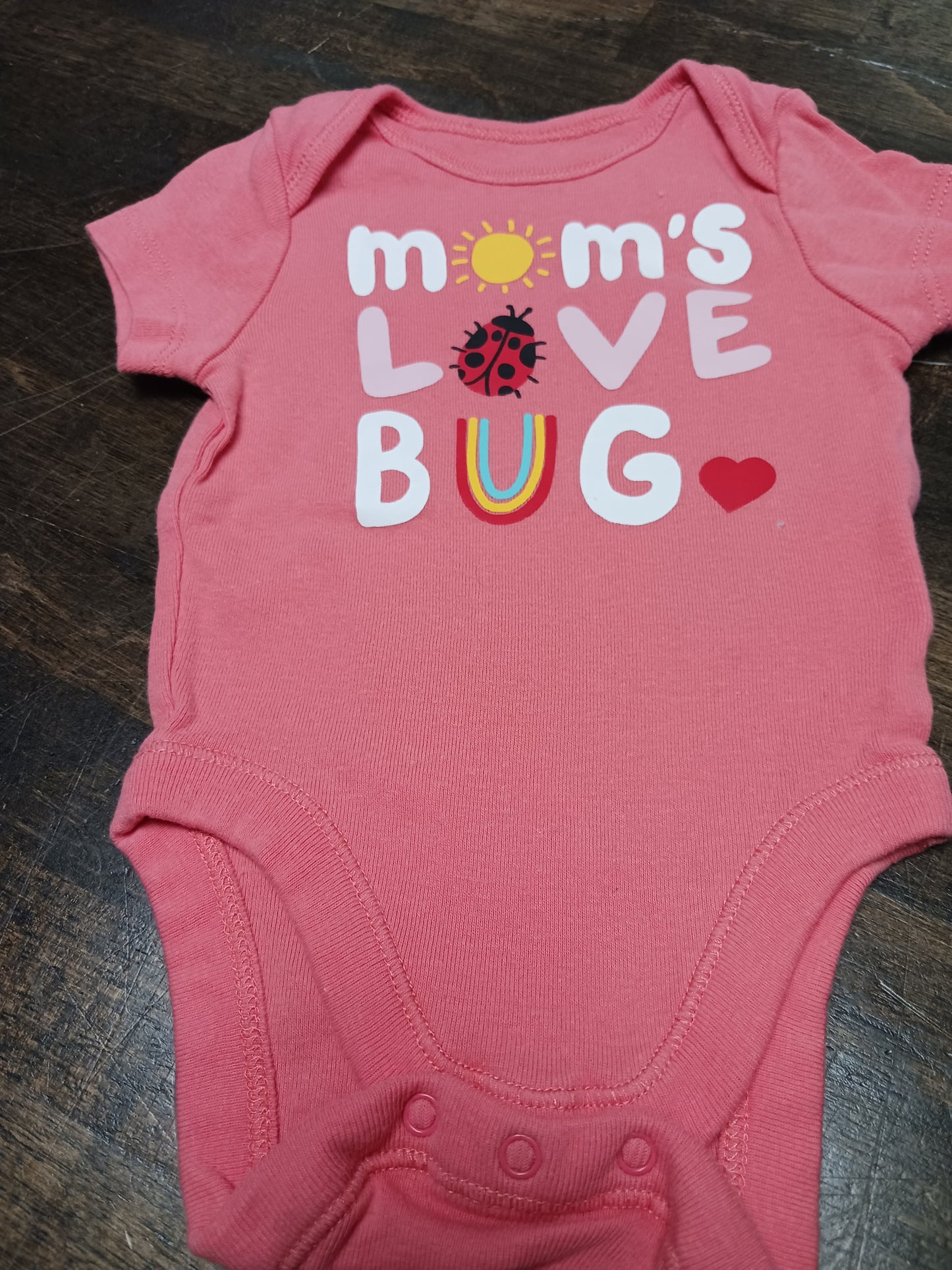 Pink Moms Love Bug Old Navy Onesie, NB G