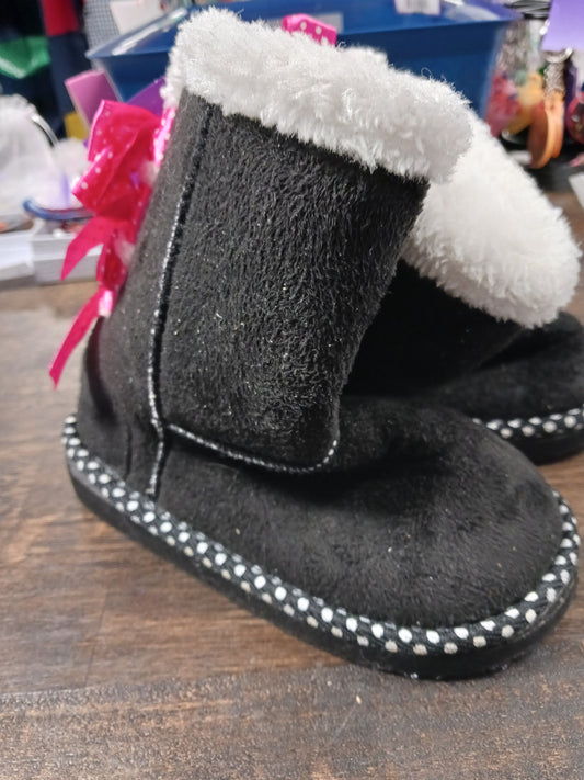 black  Boots w/pink bows, 11 G
