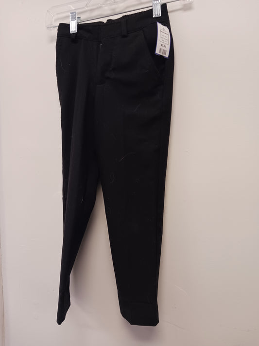 Black Van Heusen Dress pants, 6 B