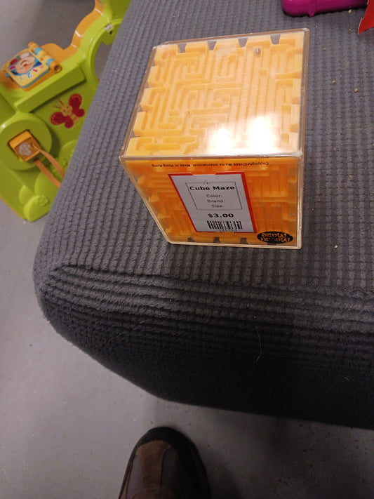 Cube Maze