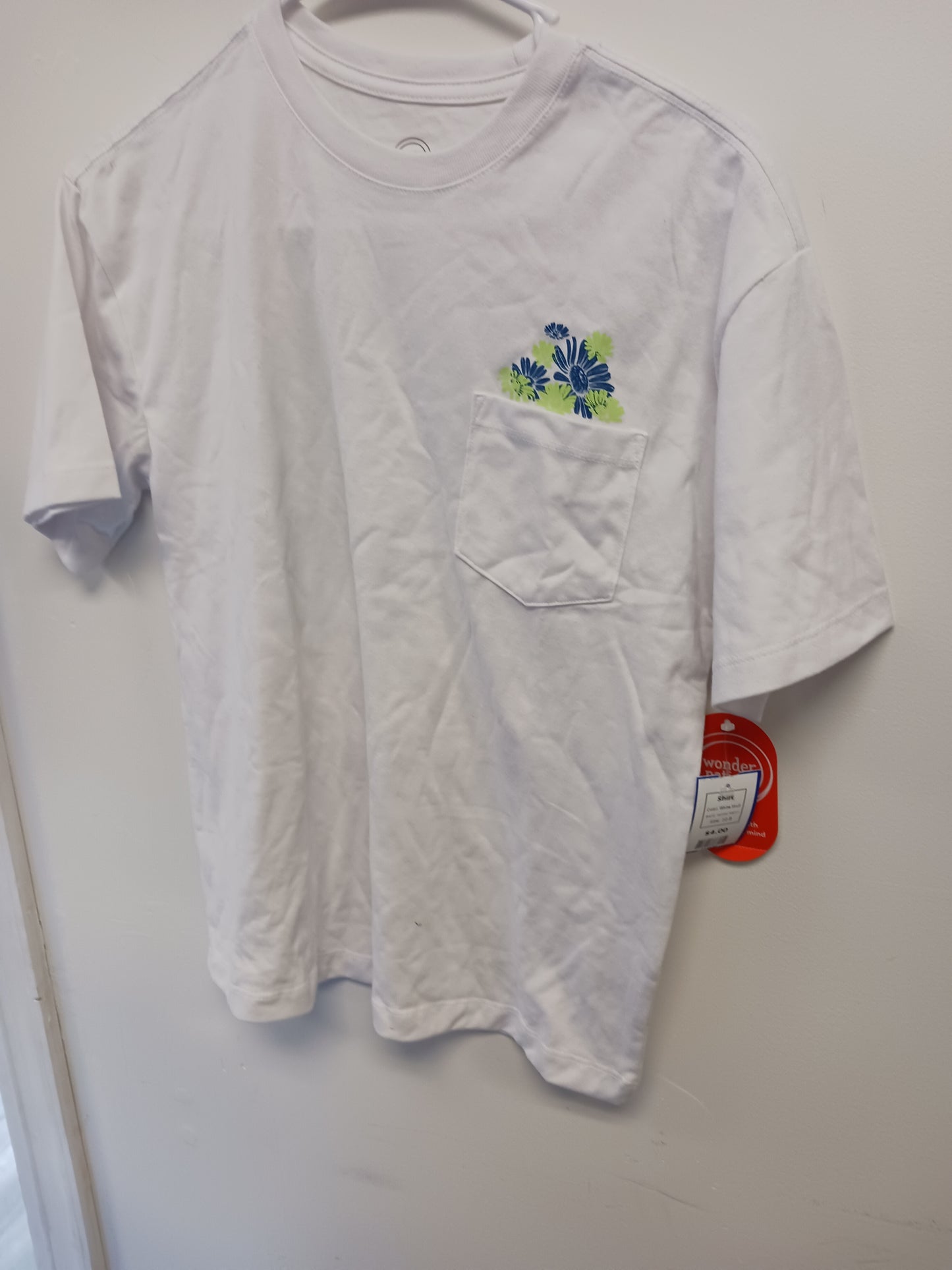 White Skull Wonder Nation Shirt, 10 B