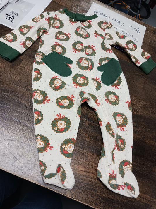 Cream/Green Pooh Christmas Disney Baby Sleeper, 6M B