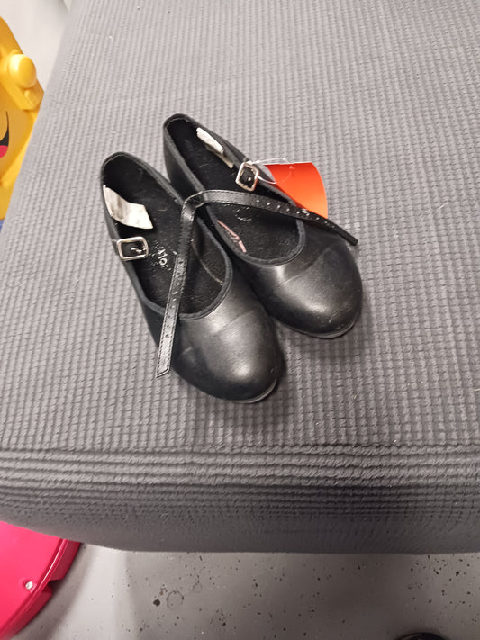 black Revolution Tap Shoes, 2.5 G