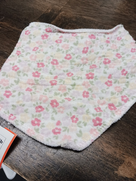 pink/green Elephant & Castle Flower Bib