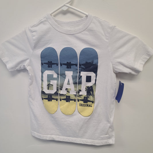 white Gap Kids Airplane tshirt 4/5, 4T B