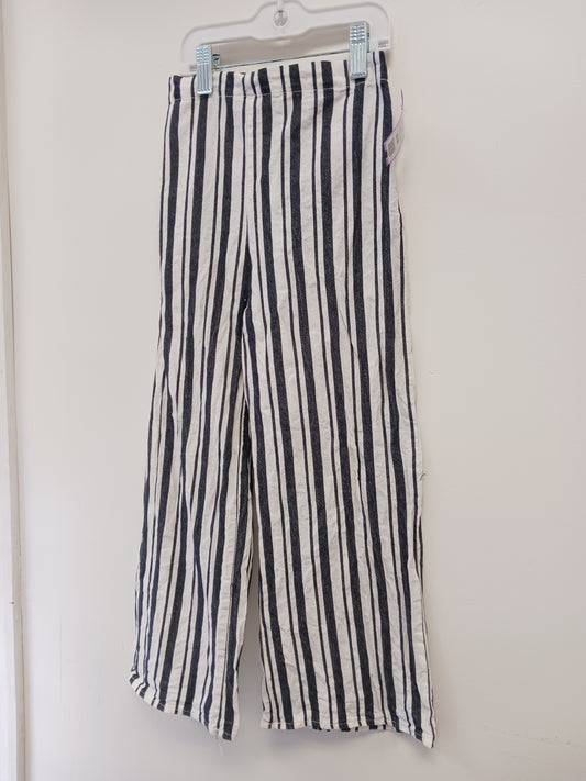 Black/White Striped Tahari Pants, 7 G