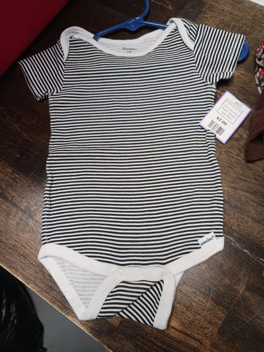 black stripe Gerber Striped Onesie 6-9m, 6M B