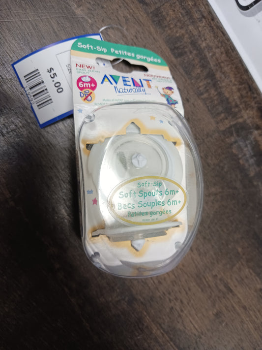 white Avent Soft Spouts, 6M