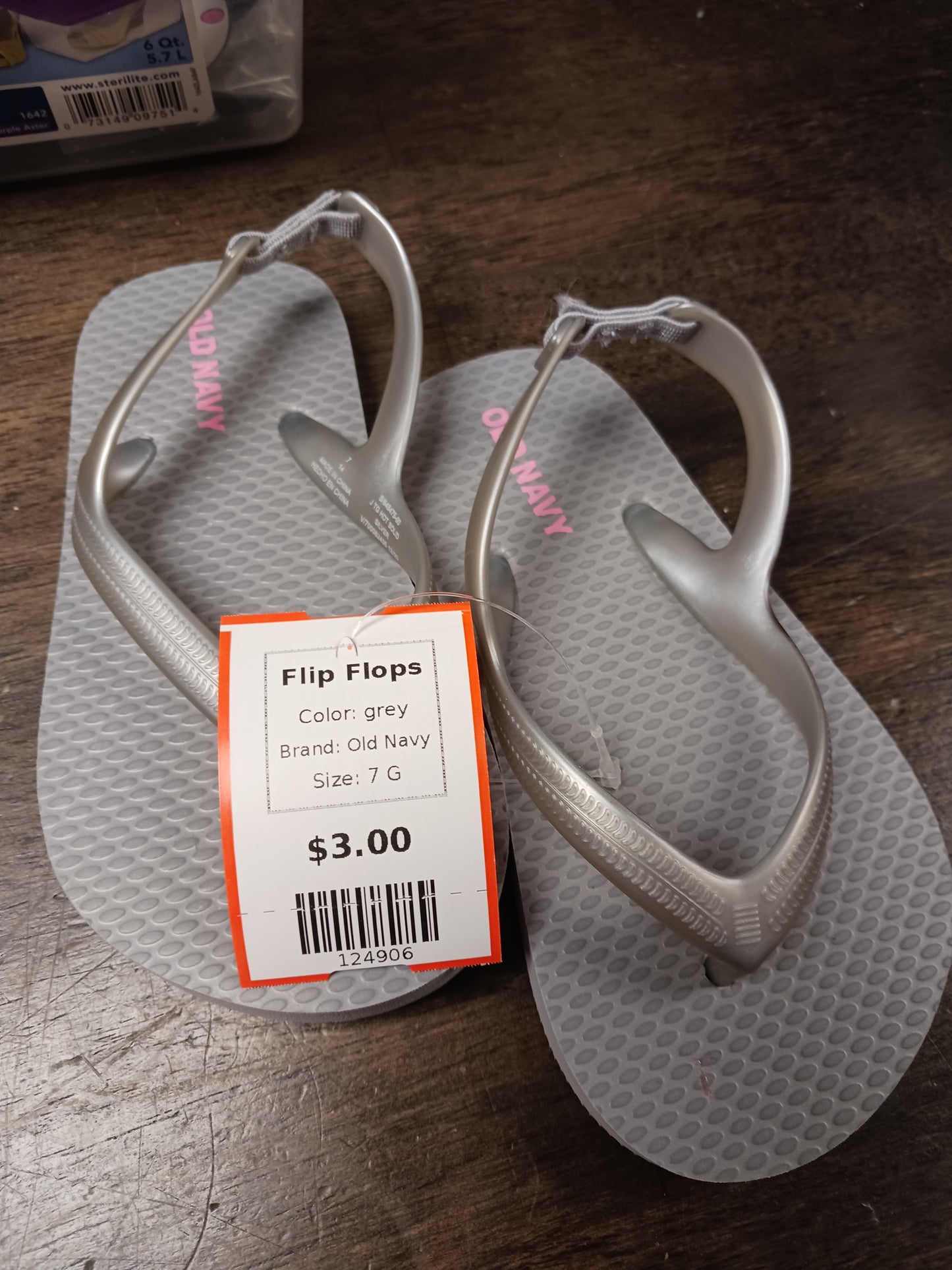grey Old Navy Flip Flops, 7 G