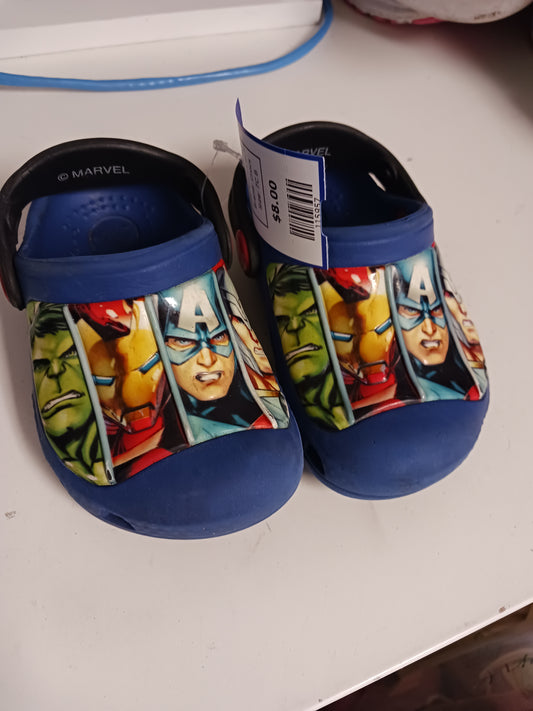 Blue Avengers Crocs Rubber Shoes, 7C B