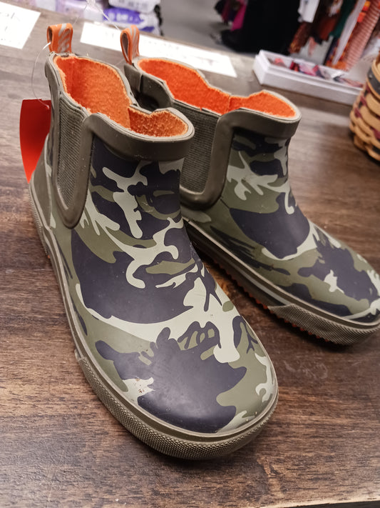 Green Camo Lilly & Darr Ankle Rain Boots 13/1, 13 B