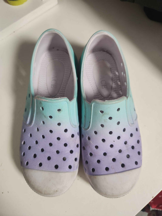 Blue/Purple/White Childrens Place Rubber Shoes, 13Y G