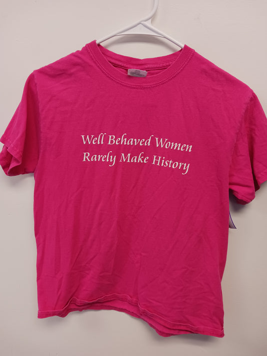 pink Gildan Well Behaved Tshirt, 10 G